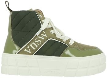 Derbie Vanessa Wu  Baskets