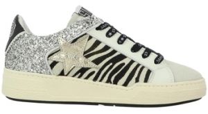 Derbie Semerdjian  Baskets