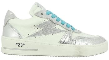 Derbie Semerdjian  Baskets