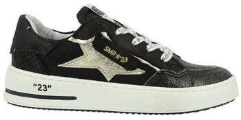 Derbie Semerdjian  Baskets