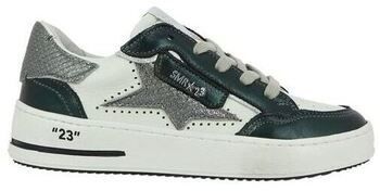 Derbie Semerdjian  Baskets