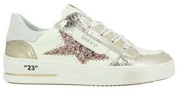 Derbie Semerdjian  Baskets