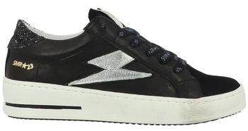 Derbie Semerdjian  Baskets