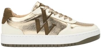 Derbie Vanessa Wu  Baskets