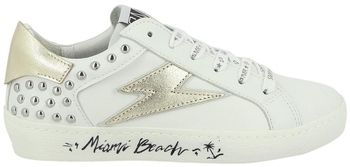 Derbie Semerdjian  Baskets