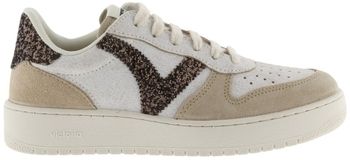 Derbie Victoria  Baskets