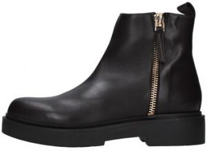 Čižmičky Albano  2570