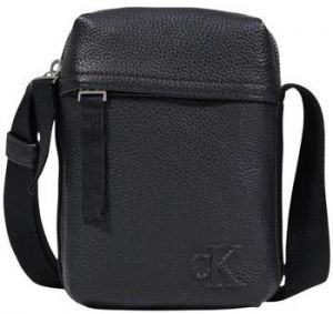 Tašky cez rameno Calvin Klein Jeans  CARGO REPORTER BAG LV04G3080G