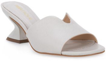 Šľapky Miss Unique  UNIQUE   WHITE SMOOTHIE
