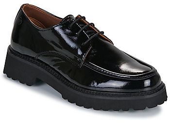 Derbie Betty London  TH