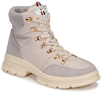 Polokozačky Les Tropeziennes par M.Belarbi  CAKE