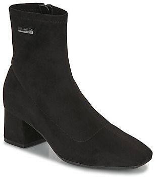 Čižmičky Les Tropeziennes par M.Belarbi  DANIELA