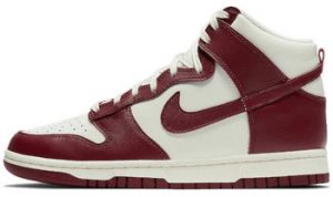 Módne tenisky Nike  Dunk High Sail Team Red