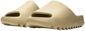 športové šľapky Yeezy  Slide Pure (Restock Pair)