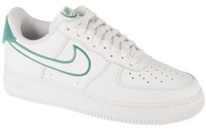 Nízka obuv do mesta Nike  Air Force 1 07
