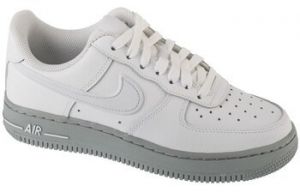 Nízka obuv do mesta Nike  Air Force 1 '07