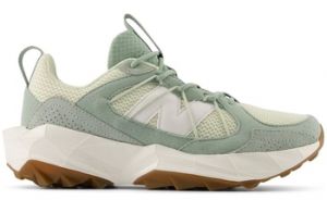 Univerzálna športová obuv New Balance  Tektrel WTTTRSCG