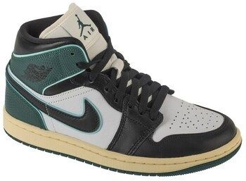 Členkové tenisky Nike  Air Jordan 1 Mid Se