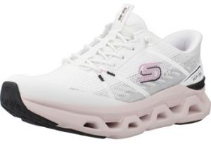 Nízke tenisky Skechers  SLIP - INS STEP ALTUS FAST LANE