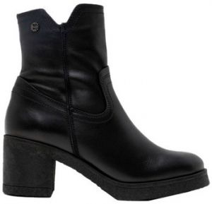 Čižmičky Porronet  4762 MOLLY