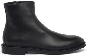 Čižmičky Frau  71L6