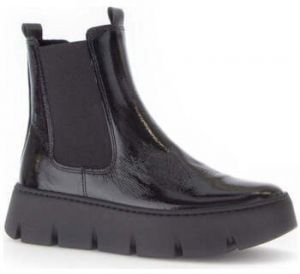 Čižmičky Gabor  -