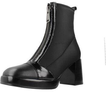 Čižmičky Hispanitas  HI243658