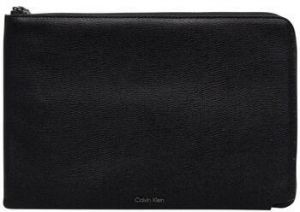 Vrecúška/Malé kabelky Calvin Klein Jeans  SAFFIANO ZIP POUCH LV04D1133G