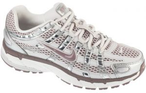 Nízke tenisky Nike  W P-6000