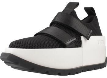 Nízke tenisky United nude  UN ROKO RUN II