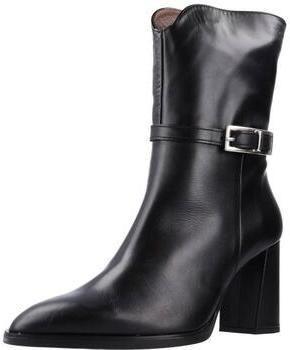 Čižmy Wonders  M5402