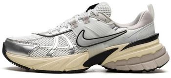 Nízke tenisky Nike  V2K Run Summit White Metallic Silver
