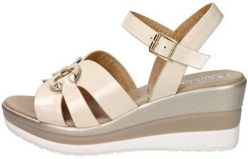 Sandále Tredy's  84159-E5