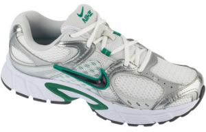 Nízke tenisky Nike  V5 RNR