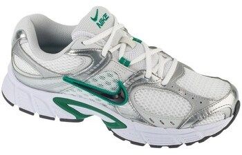 Nízke tenisky Nike  V5 Rnr