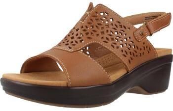 Sandále Clarks  TULEAH SUN