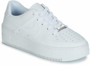 Nízke tenisky Nike  AIR FORCE 1 SAGE LOW W