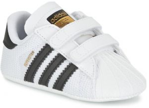 Nízke tenisky adidas  SUPERSTAR CRIB