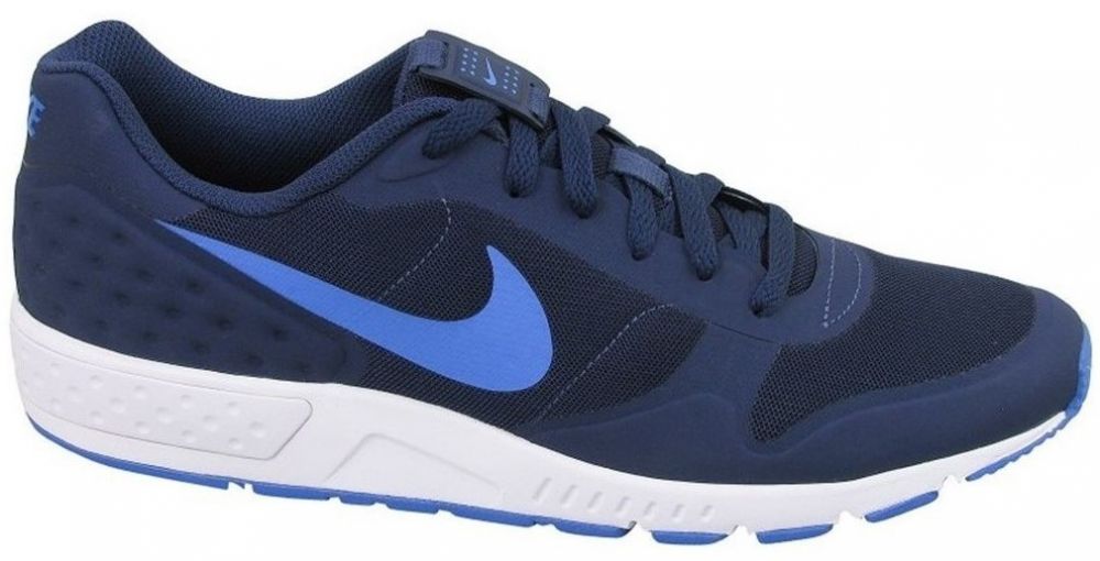 Nízke tenisky Nike  Nightgazer LW SE