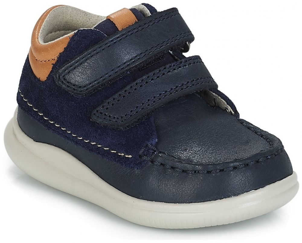 Členkové tenisky Clarks  Cloud Tuktu