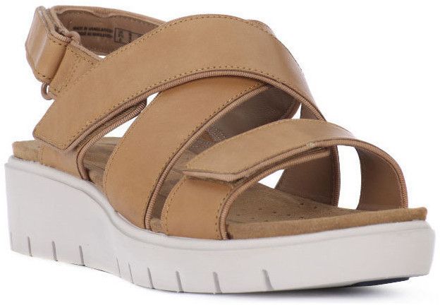 Sandále Clarks  KARELY SUN
