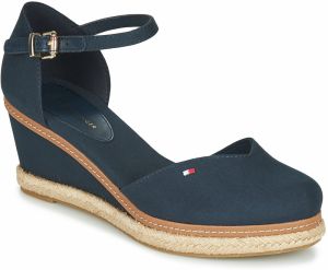 Sandále Tommy Hilfiger  BASIC CLOSED TOE MID WEDGE