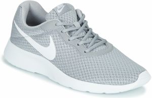 Nízke tenisky Nike  TANJUN
