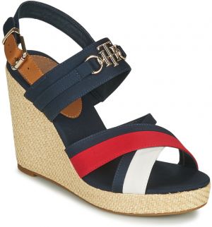 Sandále Tommy Hilfiger  ESSENTIAL HARDWARE HIGH WEDGE