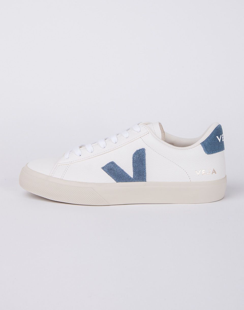 Veja Campo Extra White California