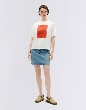 Thinking MU Art 2 Lucia T-Shirt SNOW WHITE