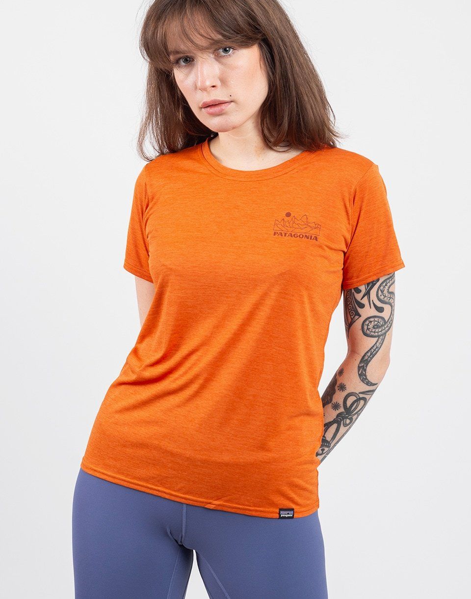 Patagonia W's Cap Cool Daily Graphic Shirt - Lands Trailways: Redtail Rust X-Dye