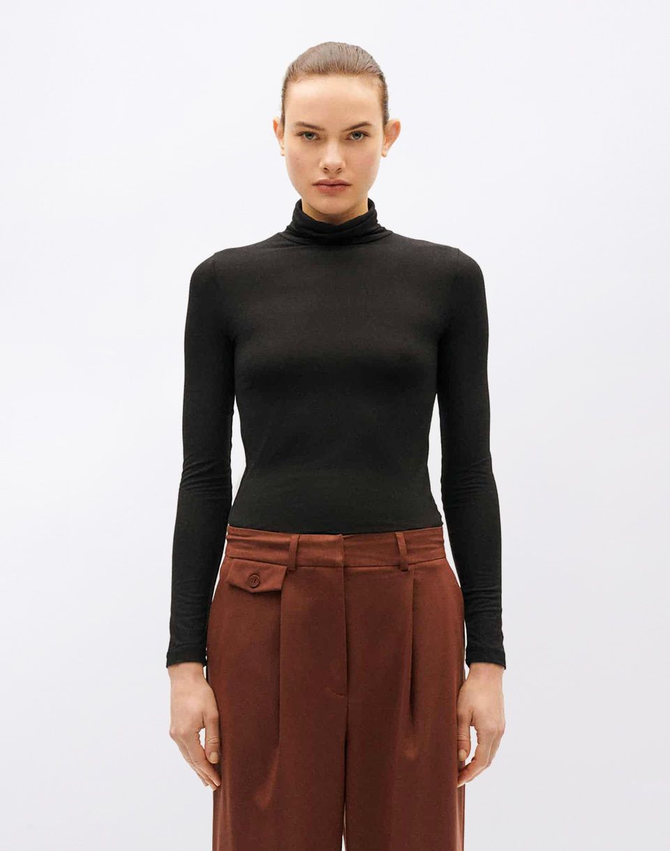 Thinking MU Black Noe Cachemire Top BLACK