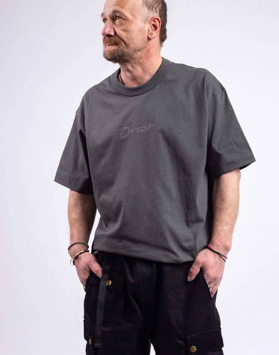 ONE OF XX Sheltersuit Logo T-Shirt Antharcite