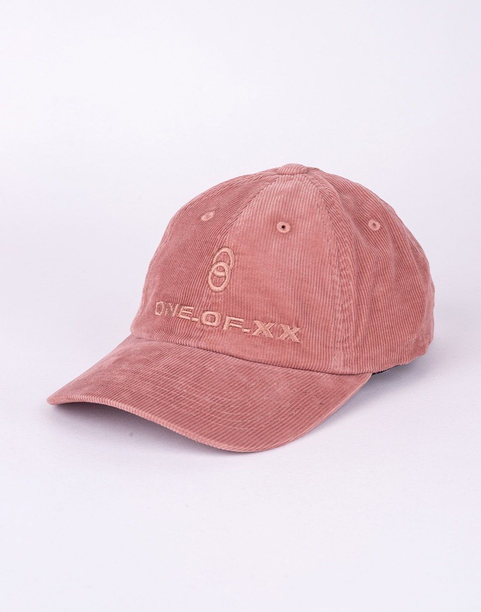 ONE OF XX Cap 4 pink courduroy